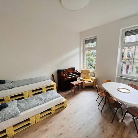 Kuenstlerisches Apartment Карлсруе Екстер'єр фото