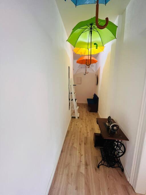 Kuenstlerisches Apartment Карлсруе Екстер'єр фото
