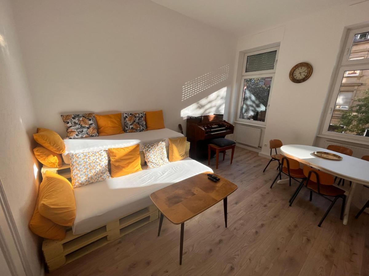 Kuenstlerisches Apartment Карлсруе Екстер'єр фото